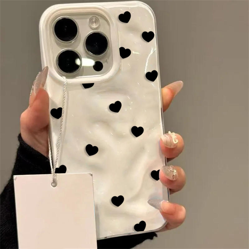 可愛い黒いハート柄の耐衝撃スマホケース iPhone 17  - Phone Cases Cute Iphone 13 のレビューと価格