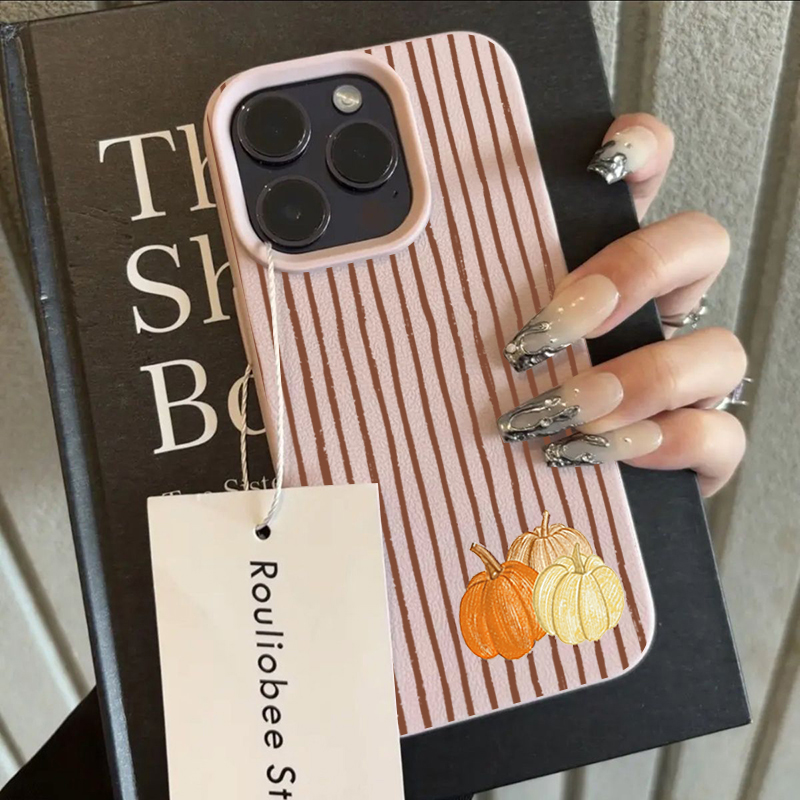 ブラウンストライプの小さなカボチャ柄iPhoneケース iP - Phone Cases Brown のレビューと価格