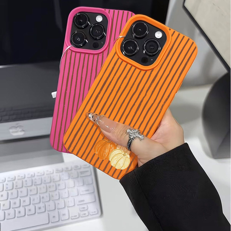 ブラウンストライプの小さなカボチャ柄iPhoneケース iP - Phone Cases Brown のレビューと価格