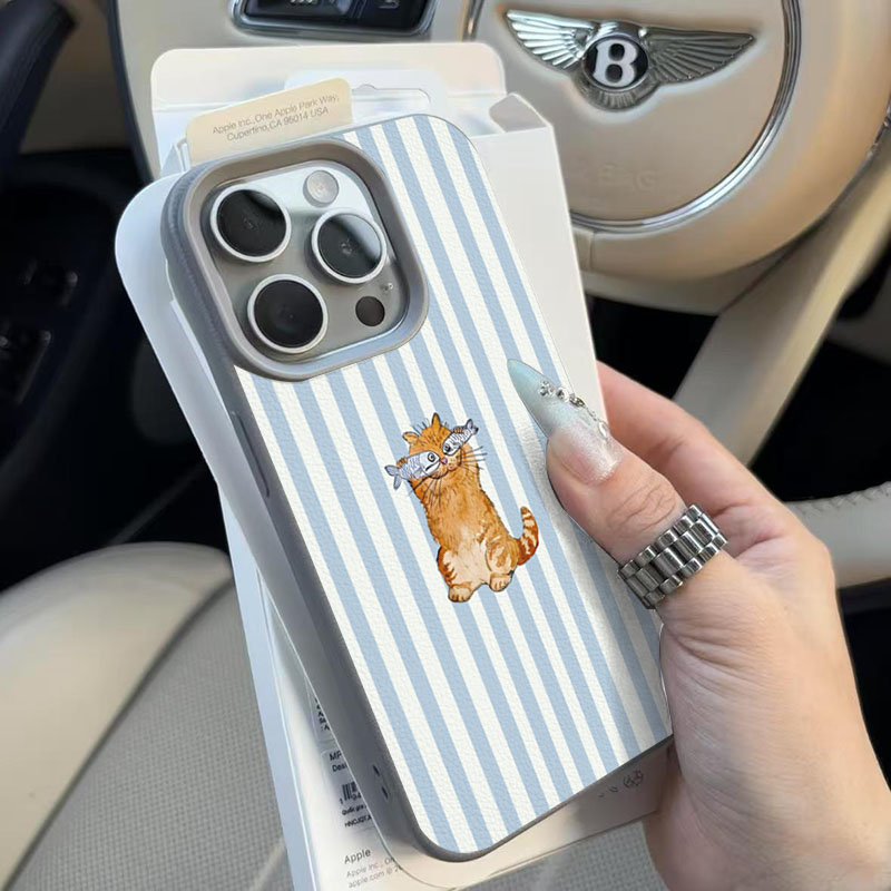 可愛いストライプ柄の子猫と魚のデザインのiPhoneケース  - Phone Cases Cute Iphone 13 のレビューと価格