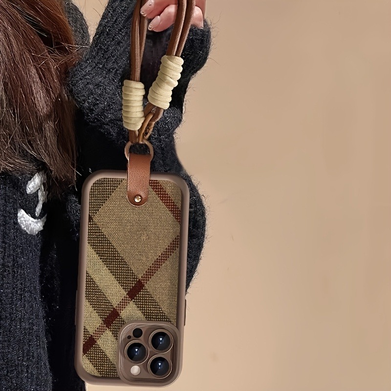 ブラウンストライプのランヤードストラップ付きスマホケース、S - Phone Cases Brown のレビューと価格