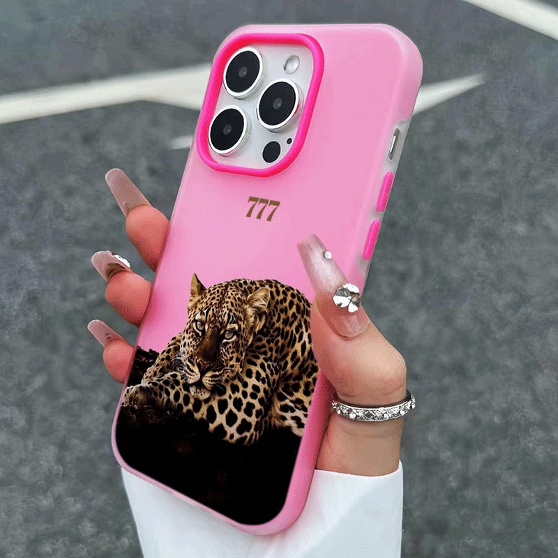 クールなレオパード柄の「777」デザインのiPhone用バン - Phone Cases Otterbox のレビューと価格