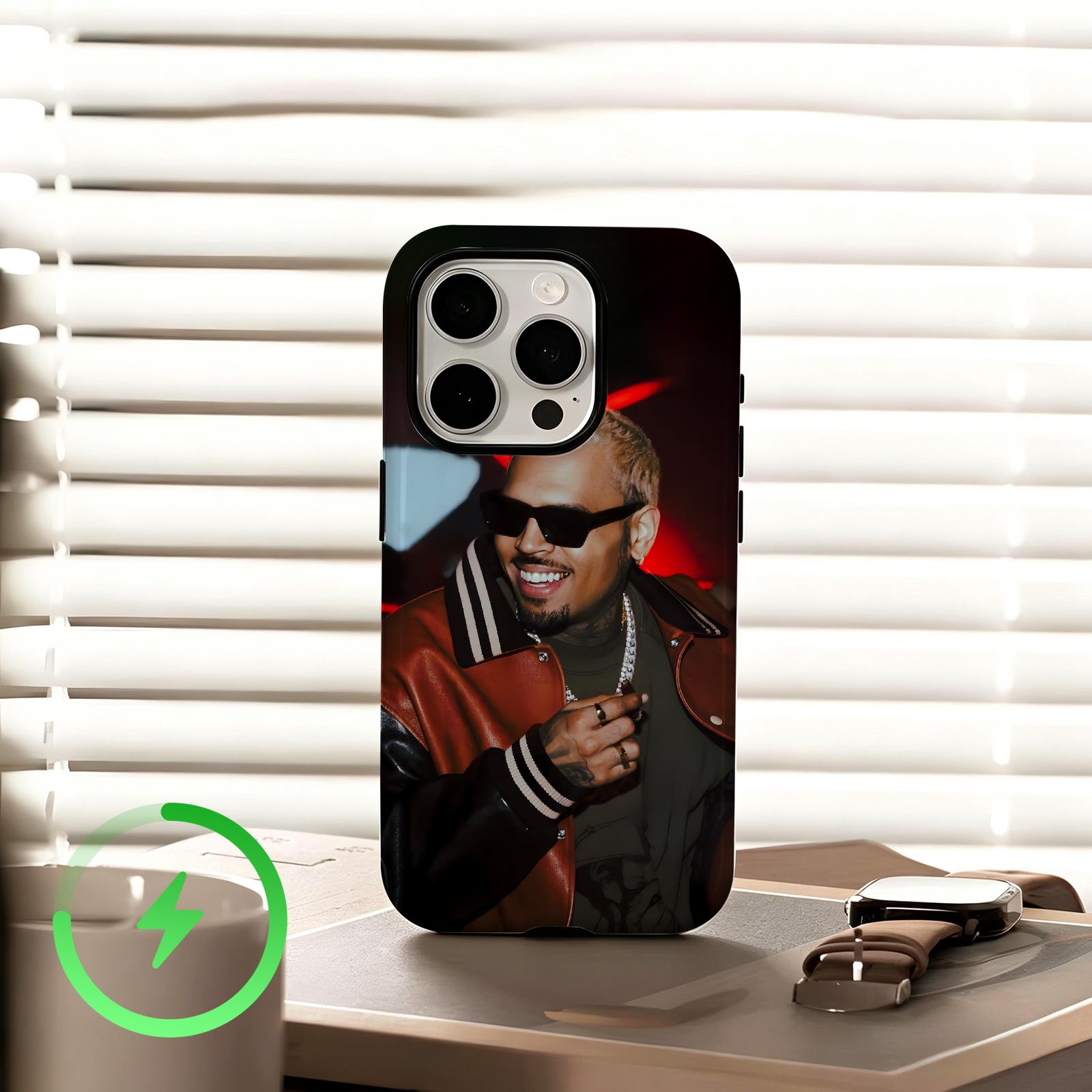 ラッパー、クリス・ブラウンの「ブリージー」デザインのiPho - Phone Cases Brown のレビューと価格